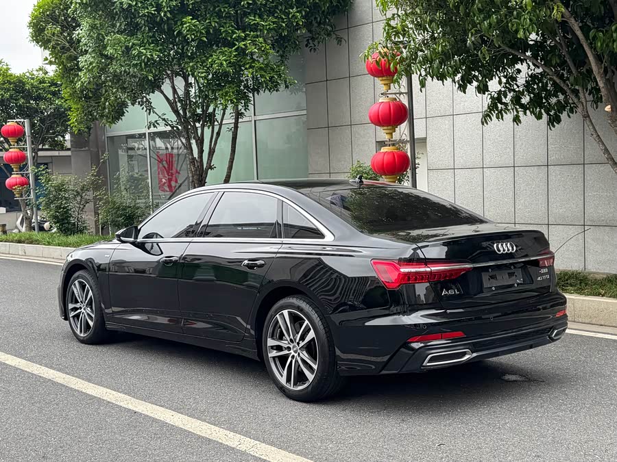 Audi A6L 2021
