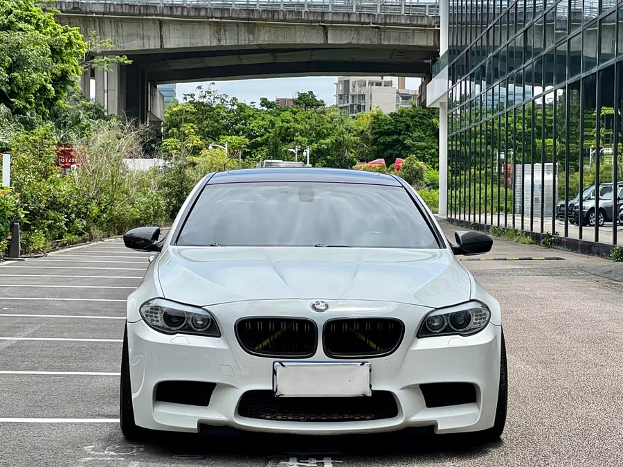 BMW M5 2012