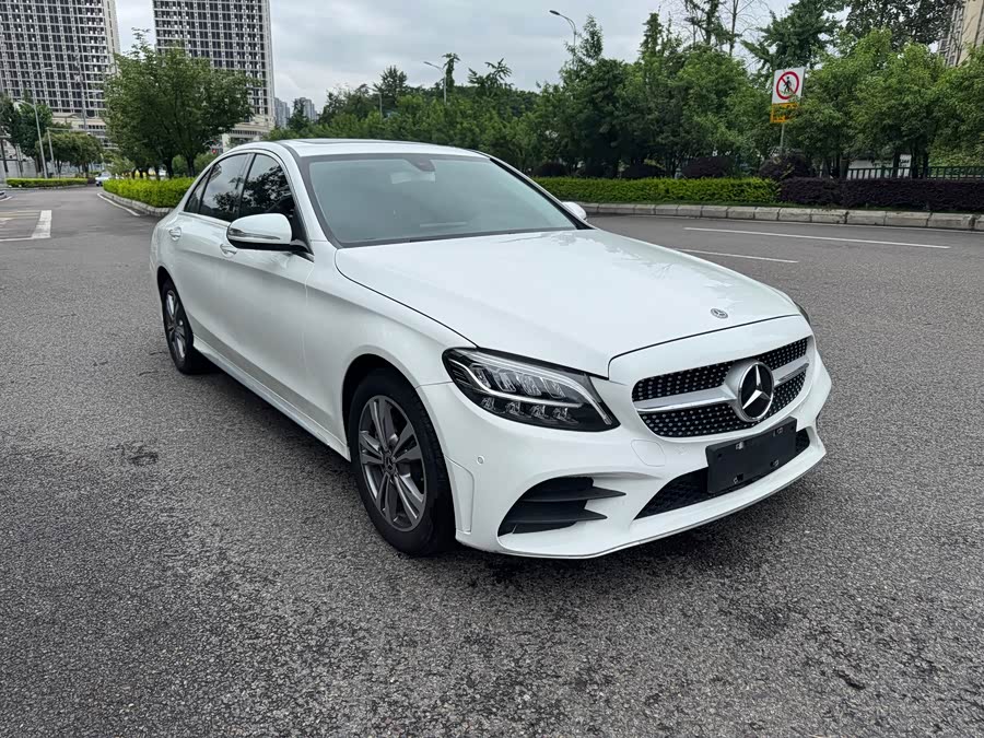 Mercedes-Benz C-Class 2020