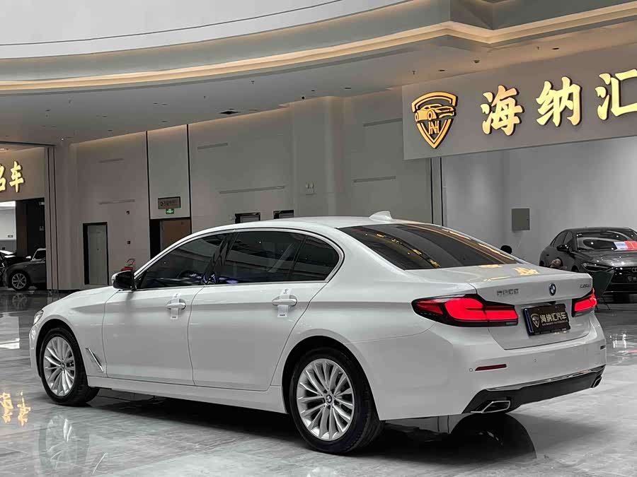 BMW 5 Series 2022