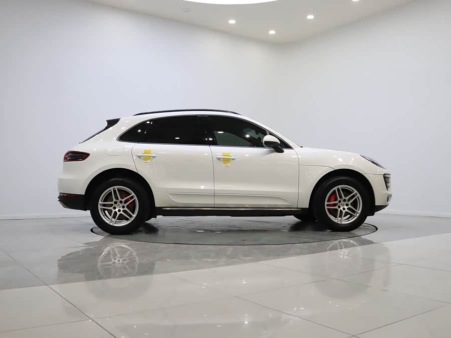 Porsche Macan 2016