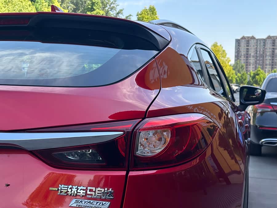 Mazda CX-4 2016 — фото 16