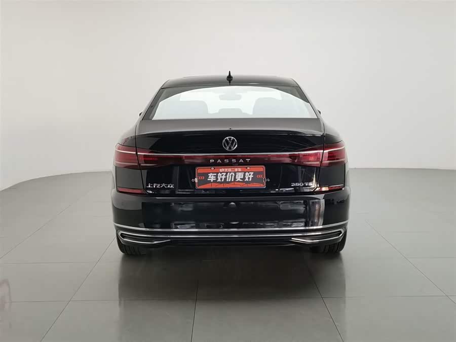 Volkswagen Passat 2024