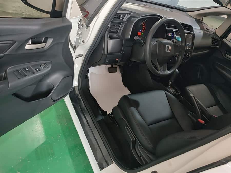 Honda Fit 2018 — фото 16