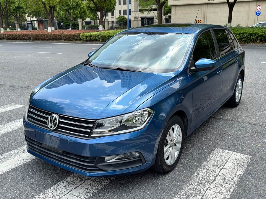 Volkswagen Santana 2015