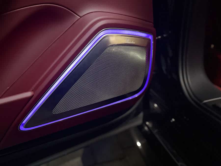 Porsche Panamera 2019 — фото 19