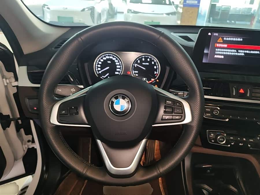 BMW X1 2020 — фото 11