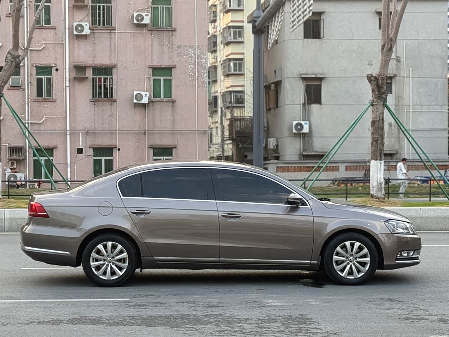 Volkswagen Magotan 2015