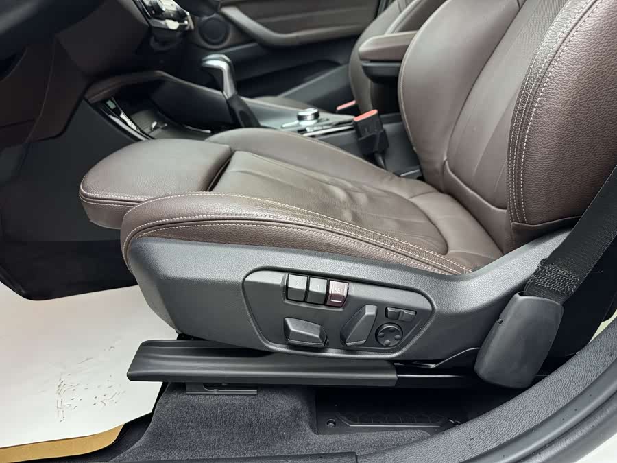 BMW X1 2019 — фото 14