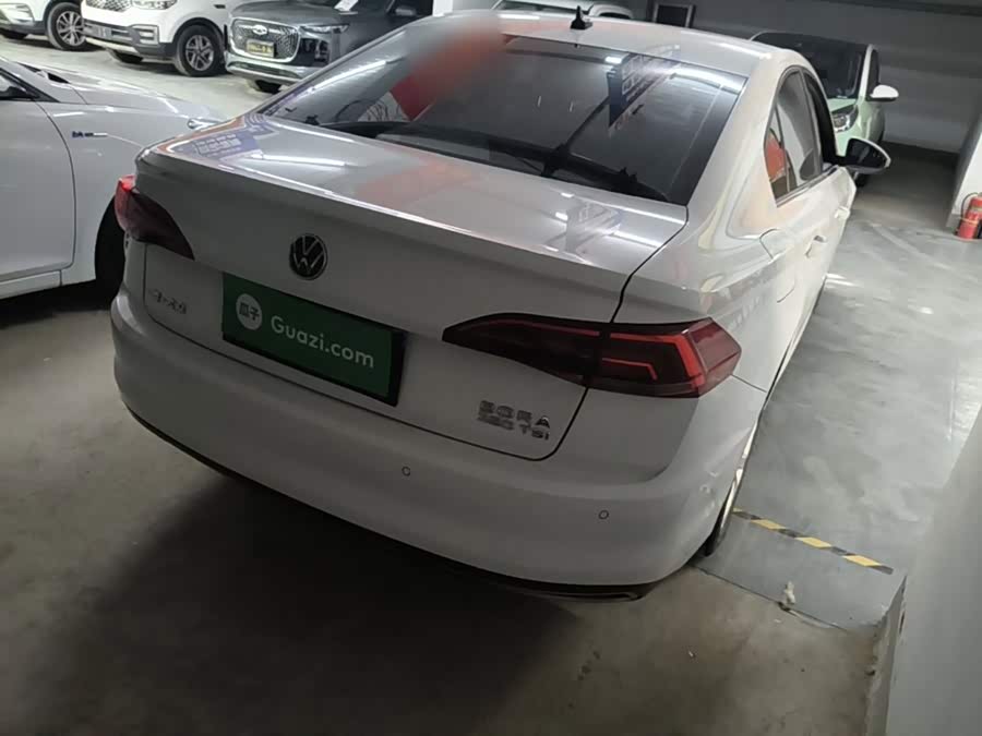 Volkswagen Bora 2021