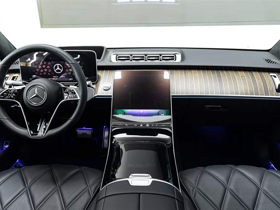 Mercedes-Benz Maybach S-Class 2022 — фото 11
