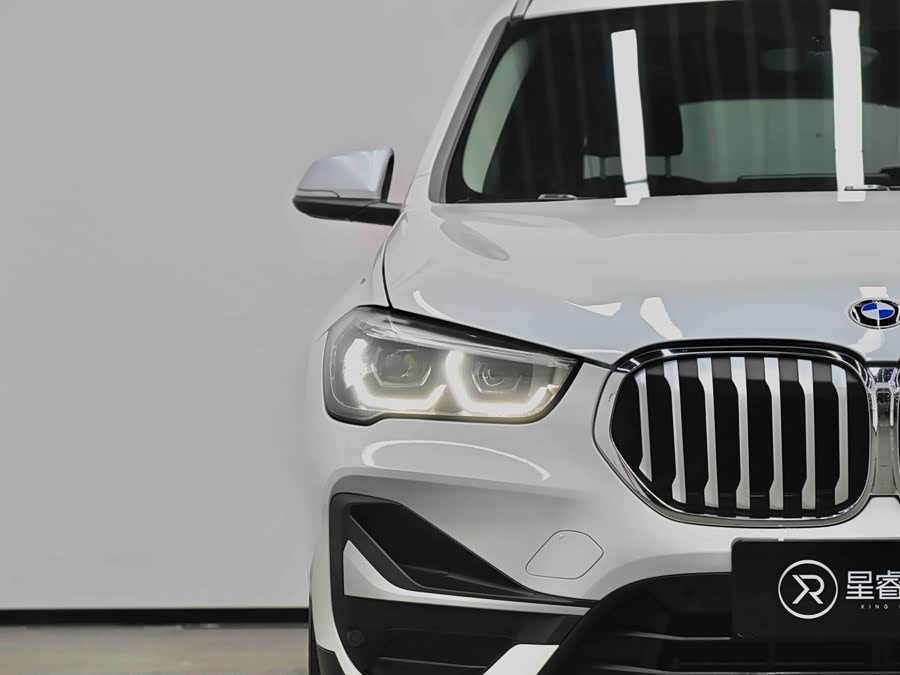 BMW X1 2022 — фото 11