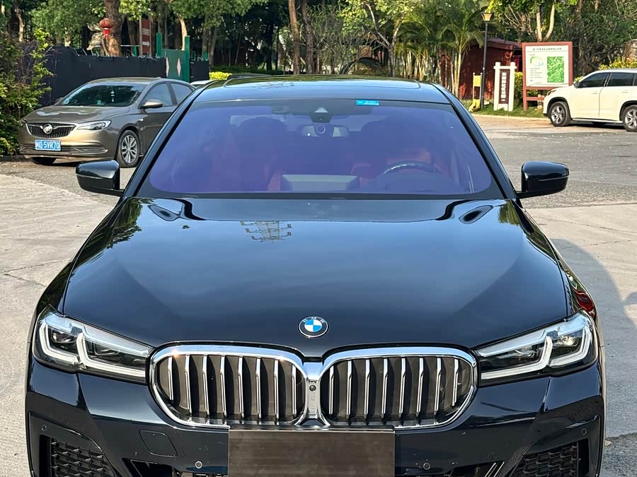BMW 5 Series 2023