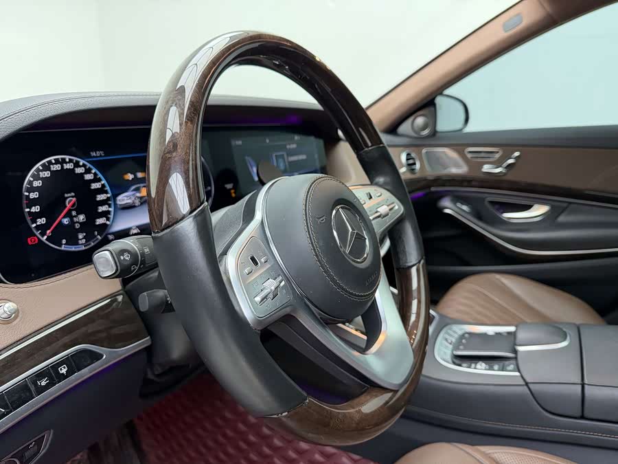 Mercedes-Benz Maybach S-Class 2020 — фото 10