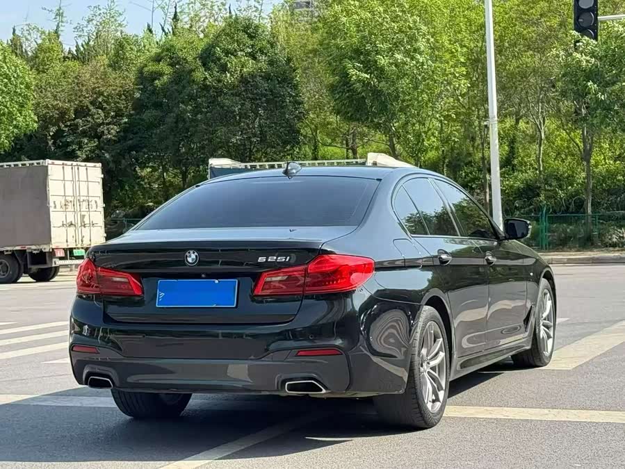 BMW 5 Series 2018