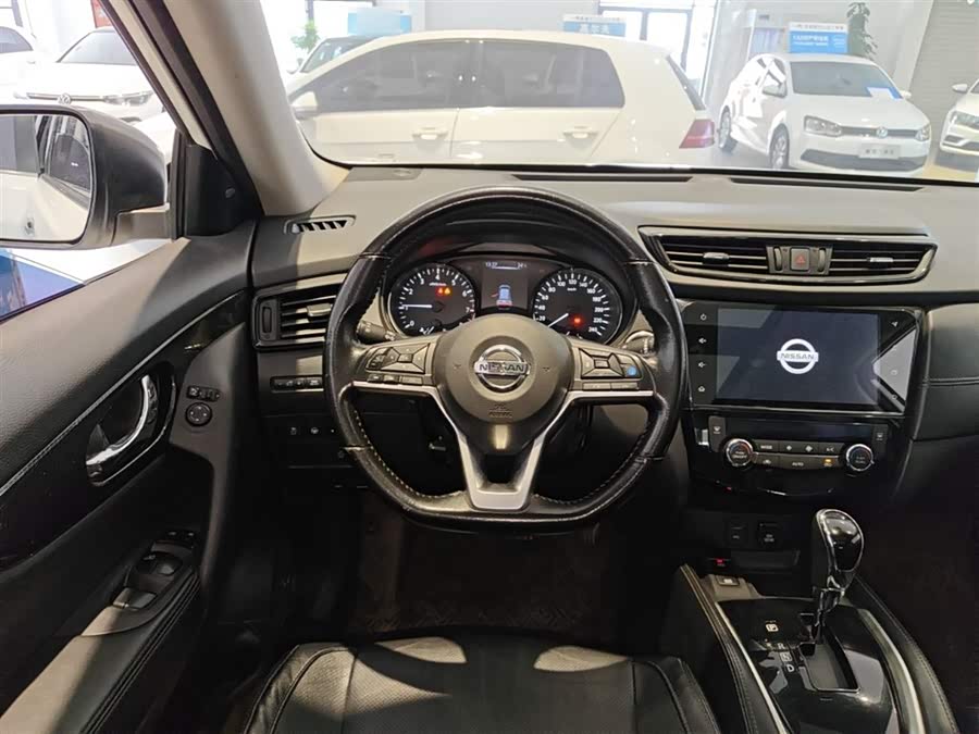 Nissan X-Trail 2020 — фото 11