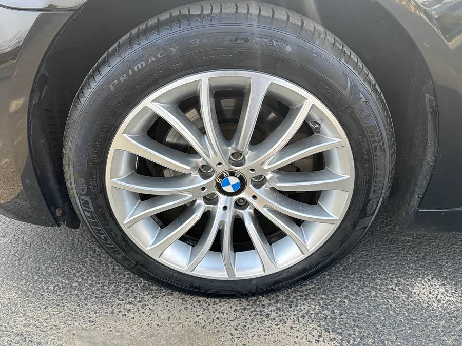 BMW 5 Series 2014 — фото 16