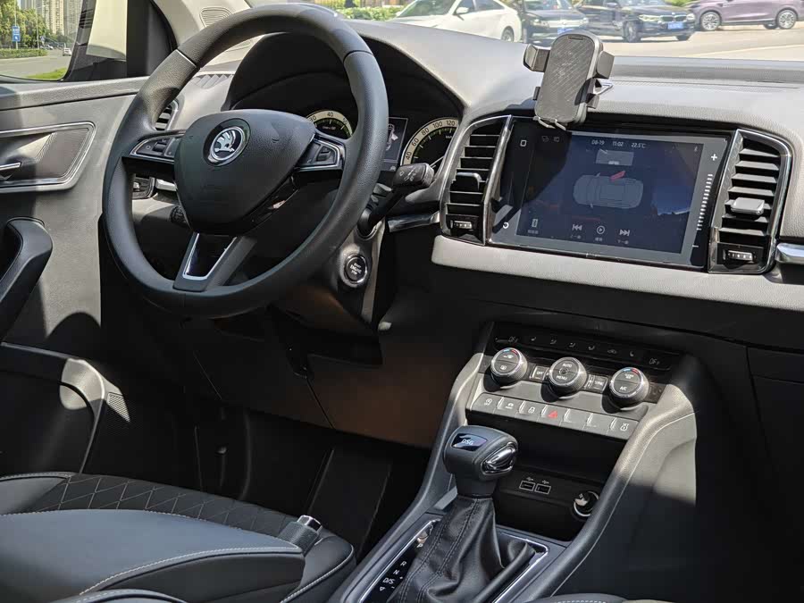 Skoda Korok 2018 — фото 15