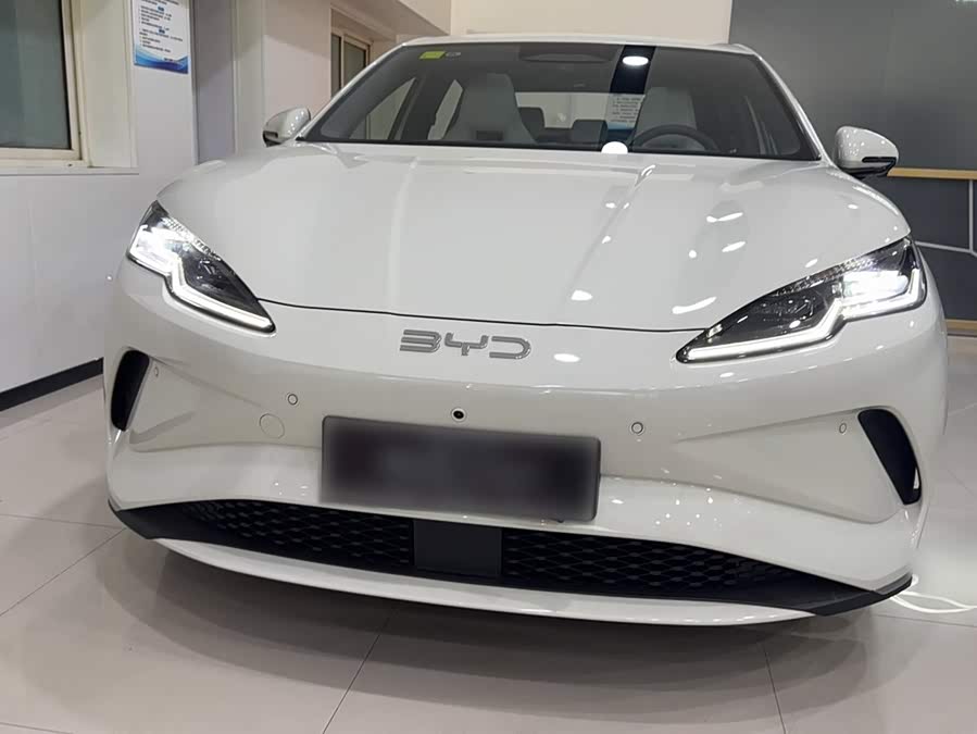 BYD Seal 06 2025