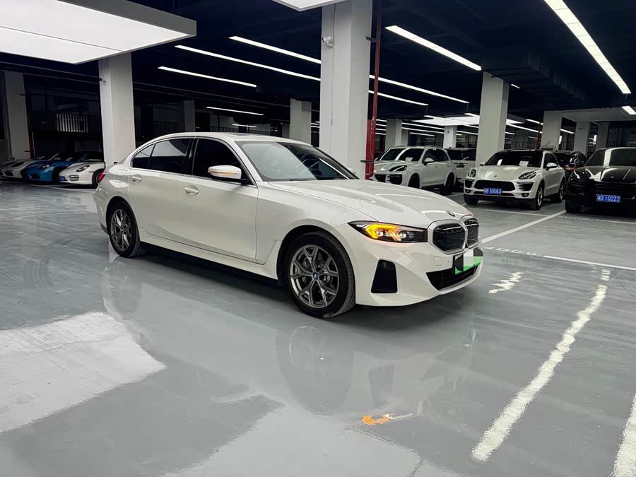 BMW i3 2024