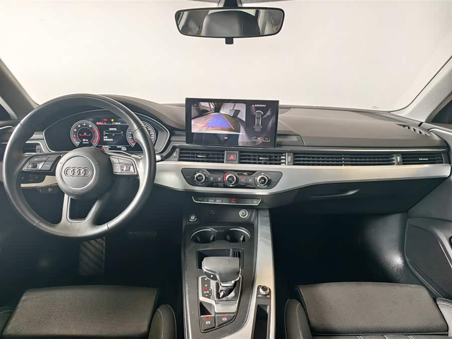 Audi A4L 2024