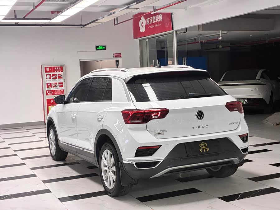 Volkswagen T-Roc 2021