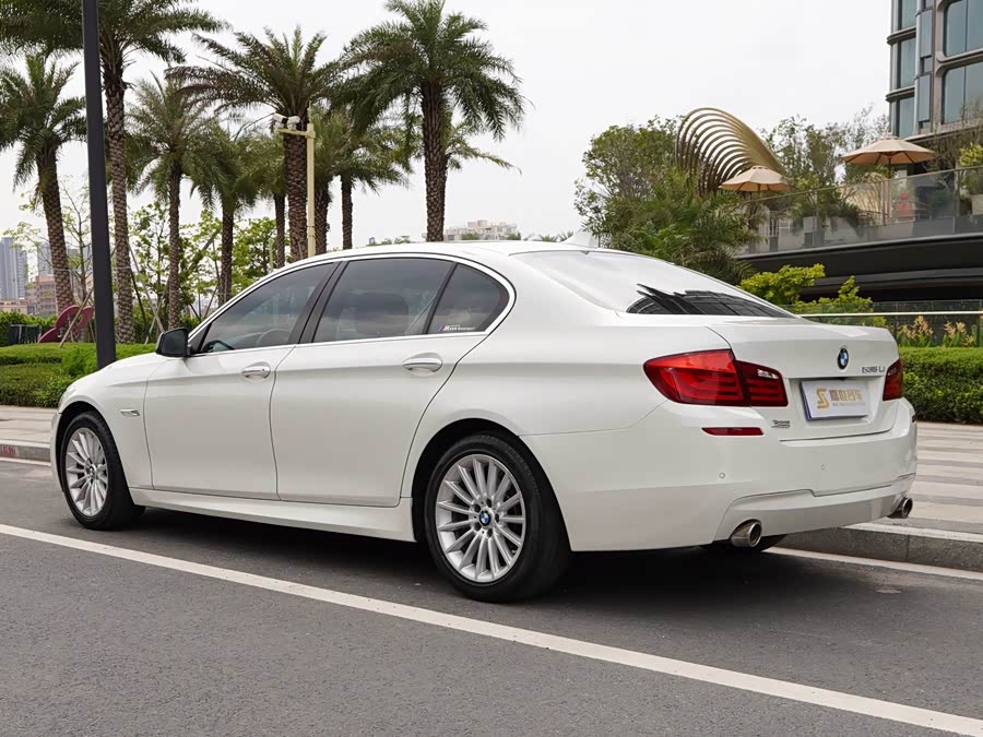 BMW 5 Series 2013 — фото 11