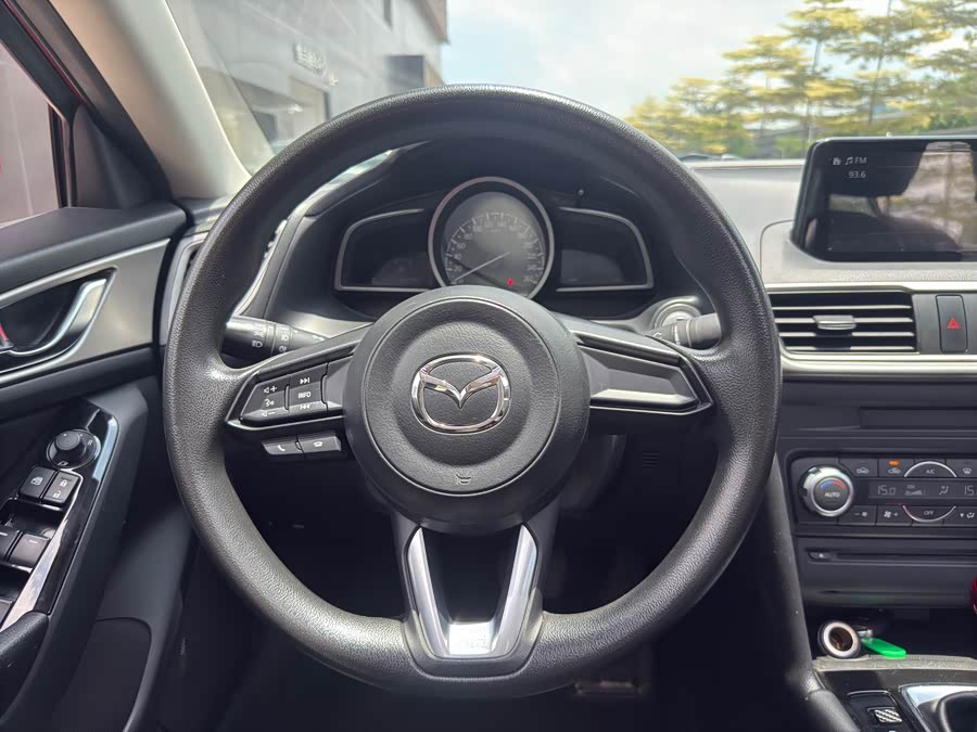 Mazda 3 Angkesela 2017 — фото 15
