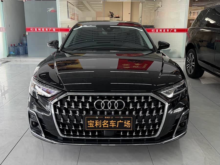 Audi A8 2023