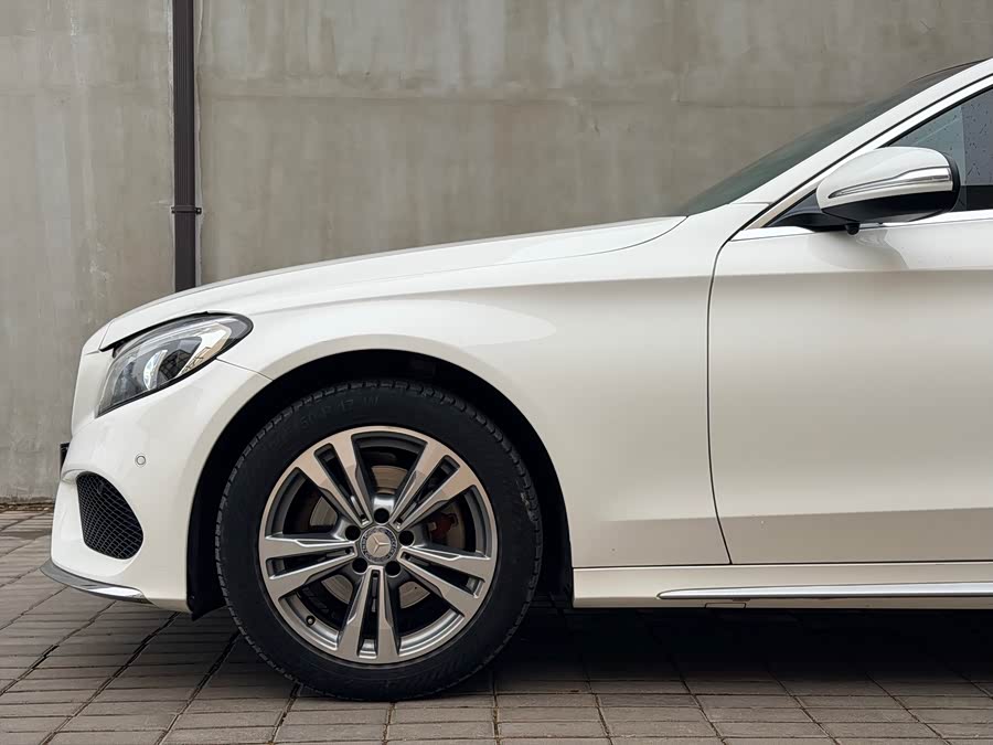 Mercedes-Benz C-Class 2017 — фото 9