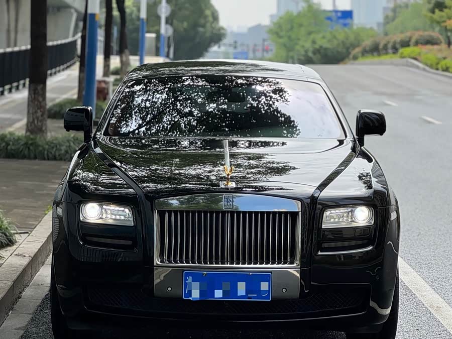 Rolls-Royce Ghost 2010