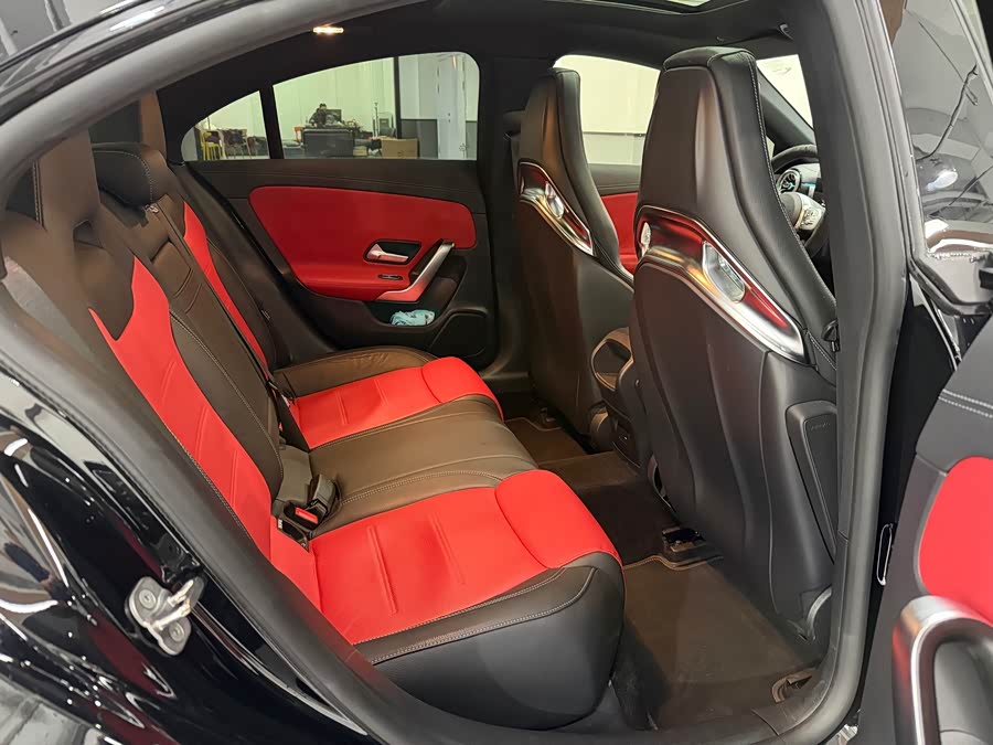 Mercedes-Benz Mercedes CLA AMG 2022 — фото 12