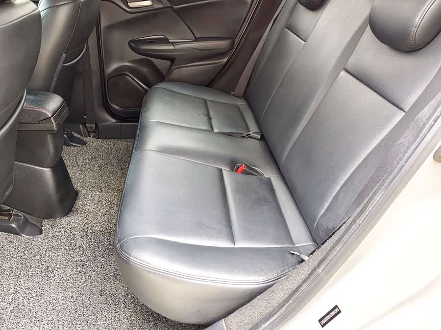Honda Fit 2014 — фото 19