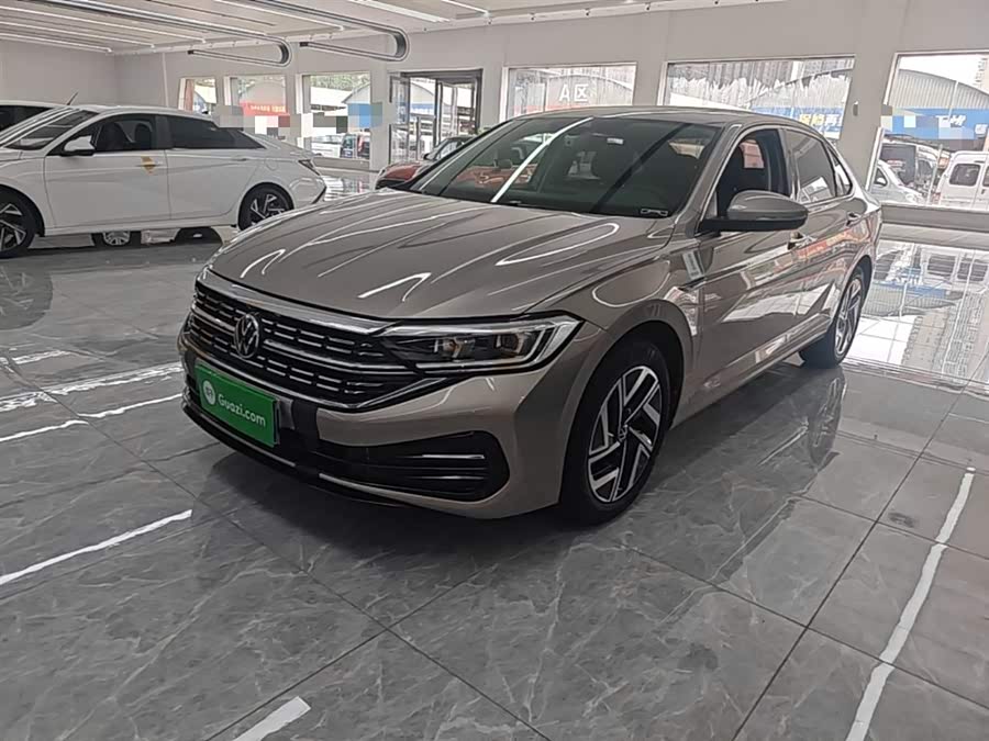 Volkswagen Sagitar 2023
