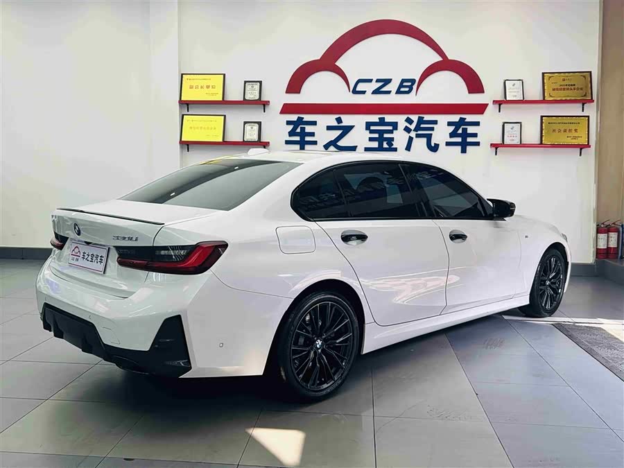 BMW 3 Series 2023