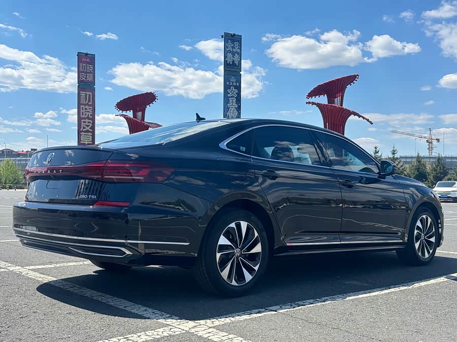 Volkswagen Passat 2022