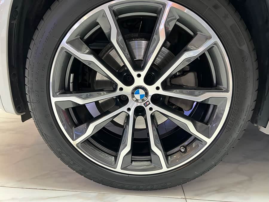 BMW X3 2021 — фото 17