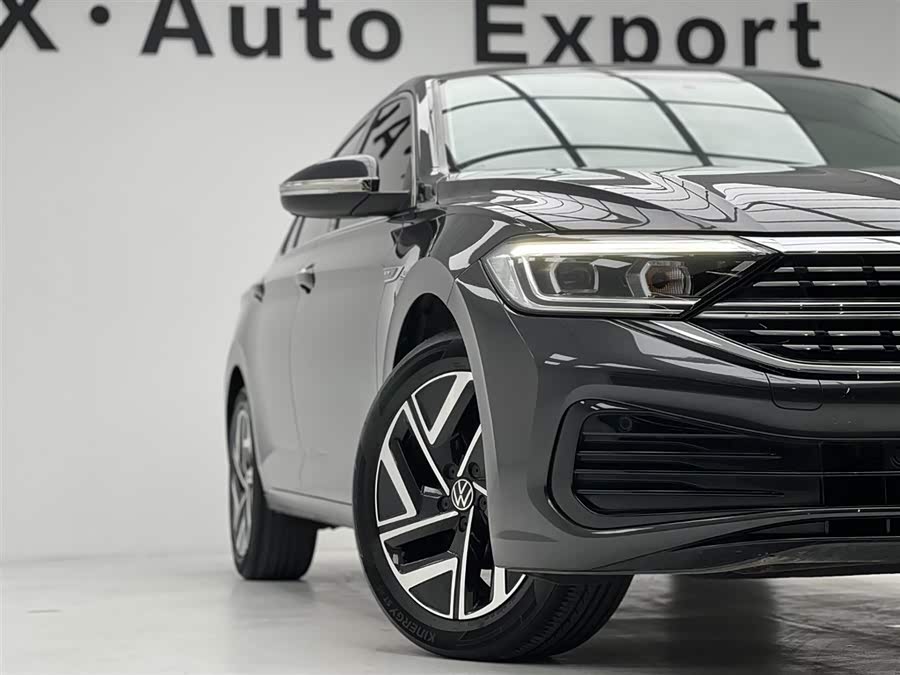 Volkswagen Sagitar 2023