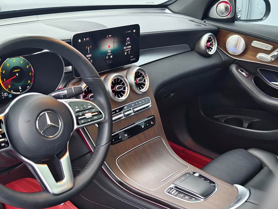 Mercedes-Benz GLC 2021 — фото 11