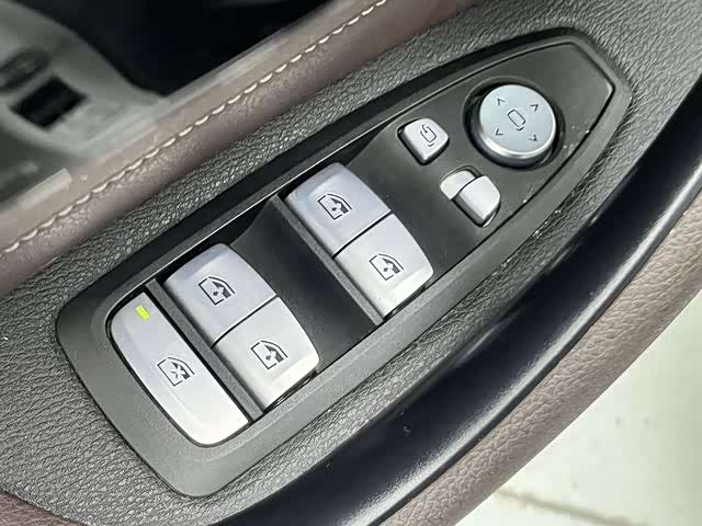 BMW X1 2021