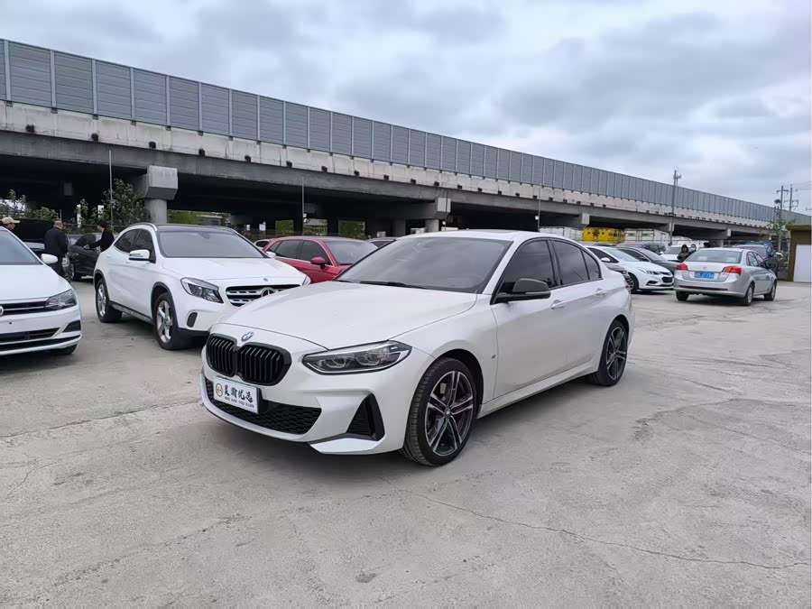 BMW 1 Series 2022