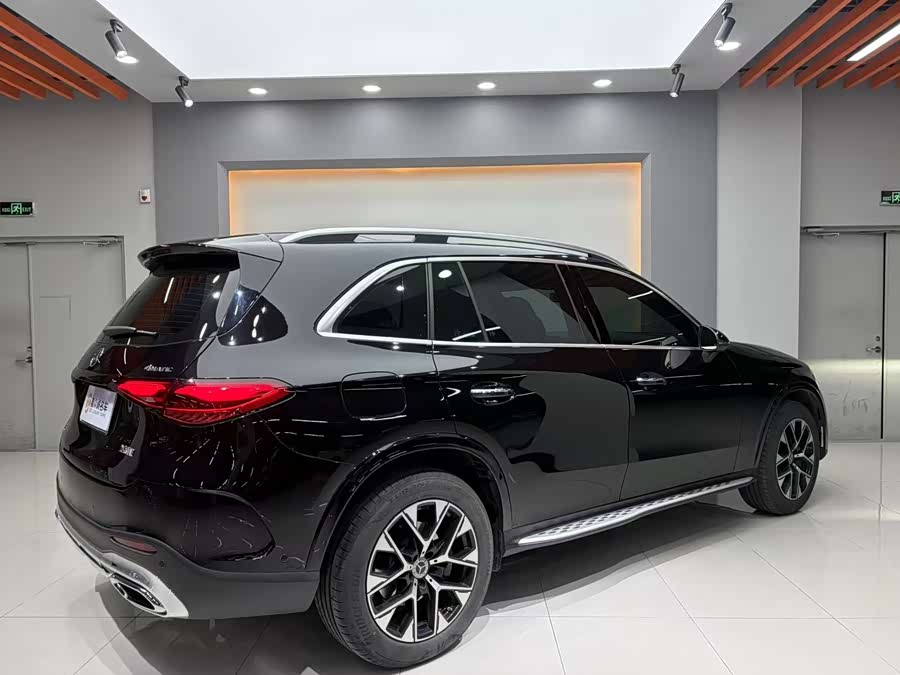 Mercedes-Benz GLC 2024