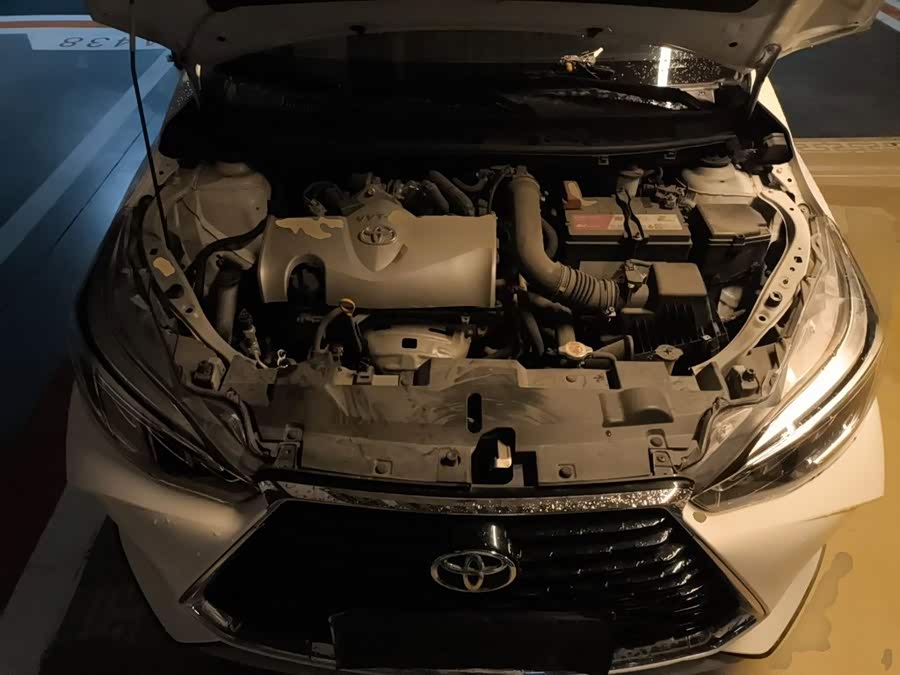 Toyota Yaris L 2020 — фото 11