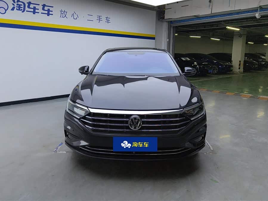 Volkswagen Sagitar 2022
