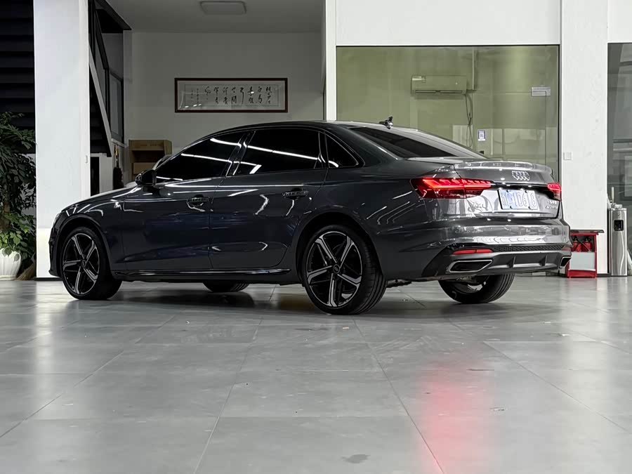 Audi A4L 2024