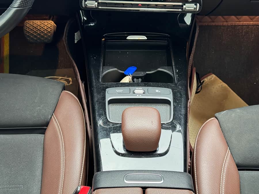 Mercedes-Benz A-Class 2019 — фото 13