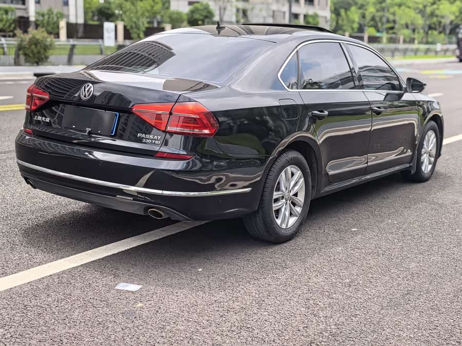 Volkswagen Passat 2016