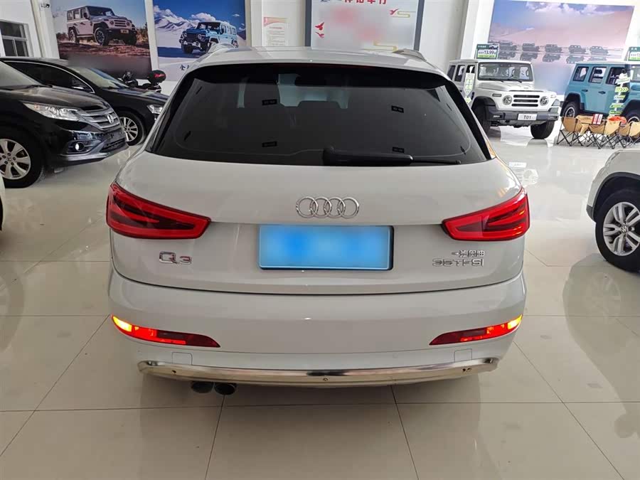 Audi Q3 2013