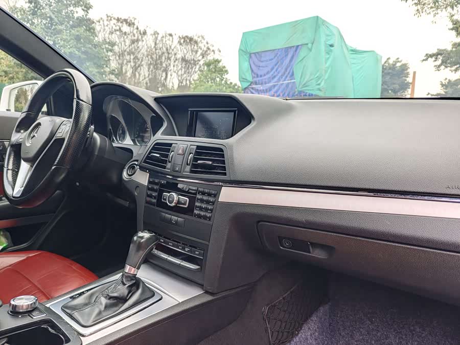 Mercedes-Benz E-Class 2012