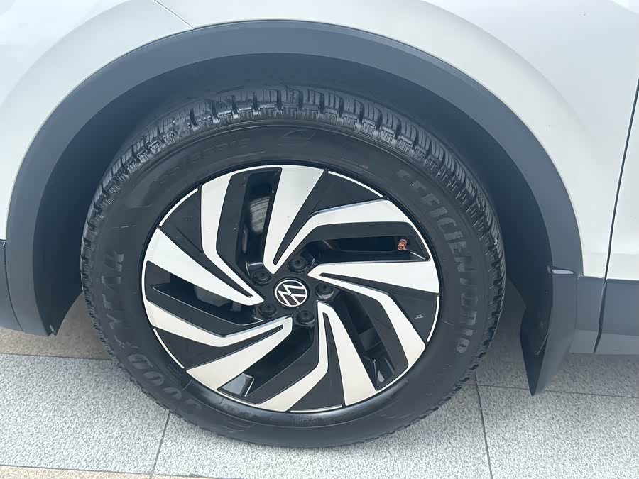 Volkswagen Tiguan L 2022 — фото 22